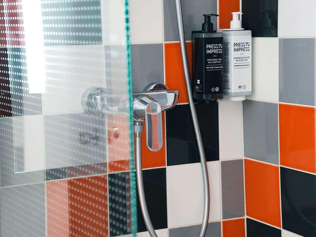 Hotel Ibis Styles Caen Centre Historique Pokój zdjęcie