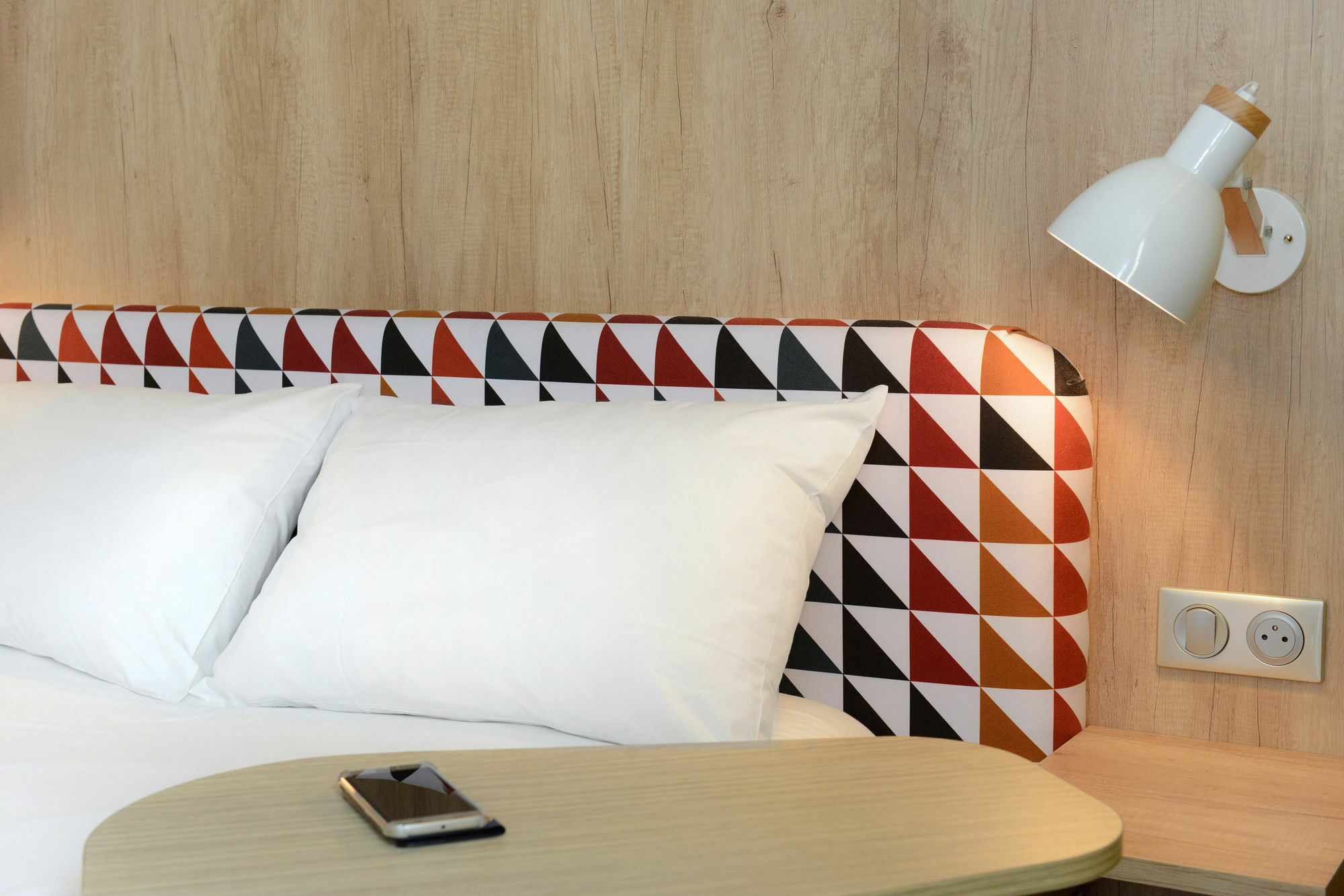 Hotel Ibis Styles Caen Centre Historique Zewnętrze zdjęcie
